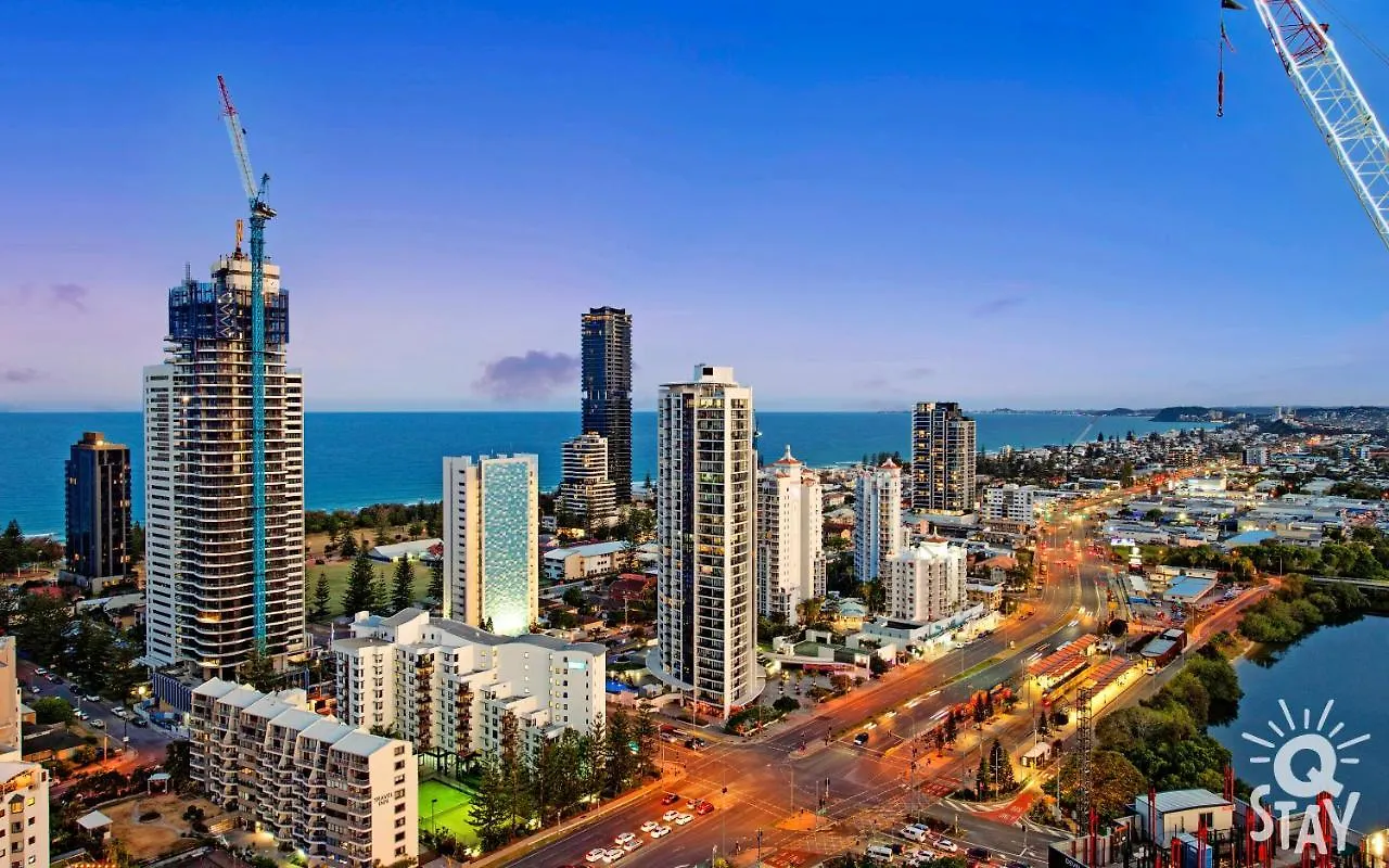 3 Bedroom Private Apartments At Casino - Q Stay Gold Coast